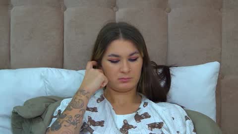 Snapshot of rachellsimpson chatting on January 17, 12:20 am RachellSimpson online show from January 17, 12:20 am