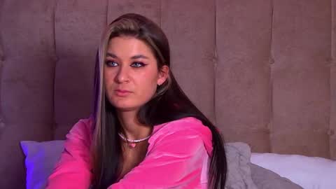 Snapshot of rachellsimpson chatting on February 7, 4:37 am RachellSimpson online show from February 7, 4:37 am