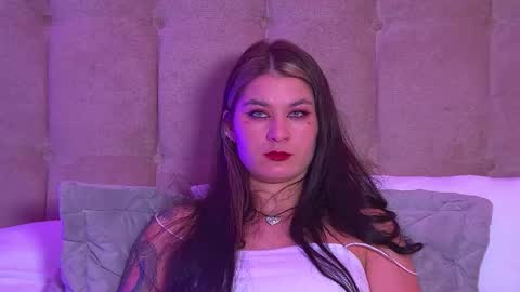 Snapshot of rachellsimpson chatting on February 11, 1:31 am RachellSimpson online show from February 11, 1:31 am