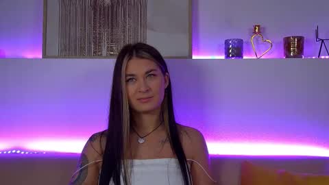 Snapshot of rachellsimpson chatting on February 12, 6:51 pm RachellSimpson online show from February 12, 6:51 pm