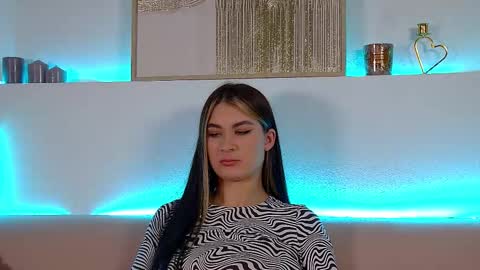 Snapshot of rachellsimpson chatting on March 2, 9:32 pm RachellSimpson online show from March 2, 9:32 pm