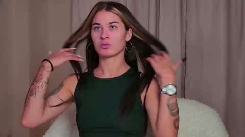 Snapshot of rachellsimpson chatting on September 24, 6:22 pm RachellSimpson online show from September 24, 6:22 pm