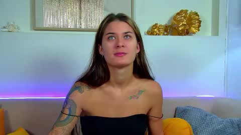 Snapshot of rachellsimpson chatting on October 19, 6:19 pm RachellSimpson online show from October 19, 6:19 pm