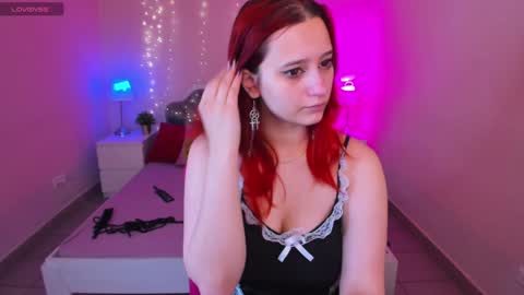 Snapshot of rachelpirce chatting on February 3, 2:03 am Rachel online show from February 3, 2:03 am