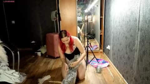 Snapshot of rachelpirce chatting on November 5, 7:47 pm Rachel online show from November 5, 7:47 pm