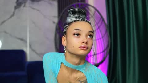 Ann online show from October 30, 5:42 am