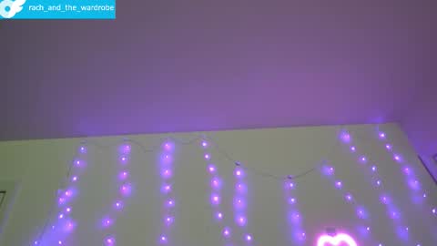 rachs_wardrobe online show from January 10, 9:52 pm