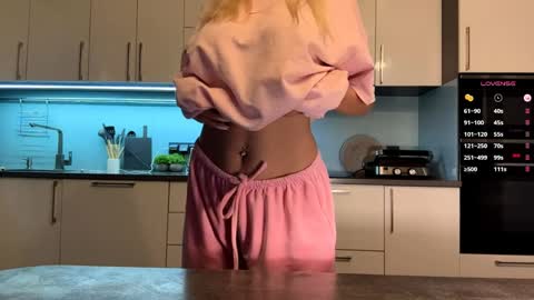 Mila online show from April 11, 4:44 pm