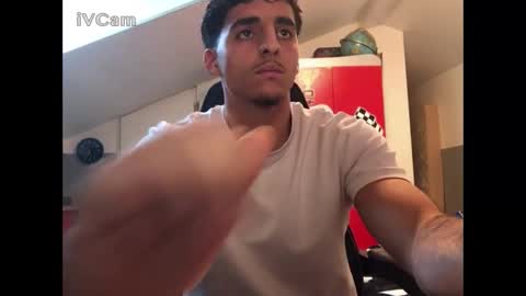 Snapshot of raes69 chatting on January 19, 1:48 pm raes online show from January 19, 1:48 pm