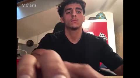 Snapshot of raes69 chatting on February 3, 11:59 am raes online show from February 3, 11:59 am