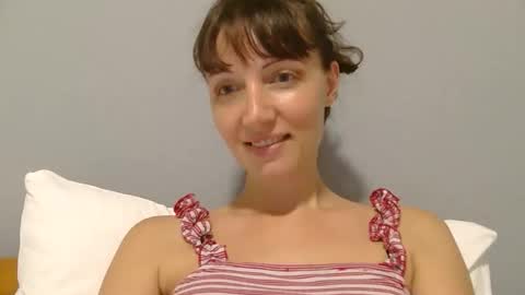 Snapshot of rafaellaraffy chatting on June 8, 10:10 pm Rafaella online show from June 8, 10:10 pm