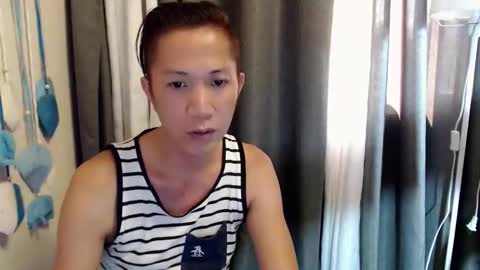 Snapshot of raffy_bigcock123 chatting on May 19, 7:04 am raffy_bigcock123 online show from May 19, 7:04 am
