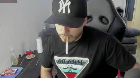 ragnar_lothbrok77 online show from January 17, 9:07 pm