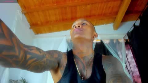 Andres H online show from November 15, 1:18 pm