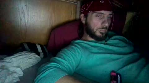 Snapshot of raidersman757 chatting on November 14, 1:37 am hitman online show from November 14, 1:37 am