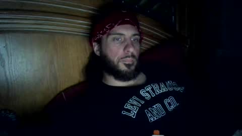 Snapshot of raidersman757 chatting on December 4, 10:51 pm hitman online show from December 4, 10:51 pm