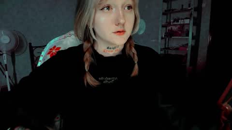 Kate online show from March 5, 3:08 pm