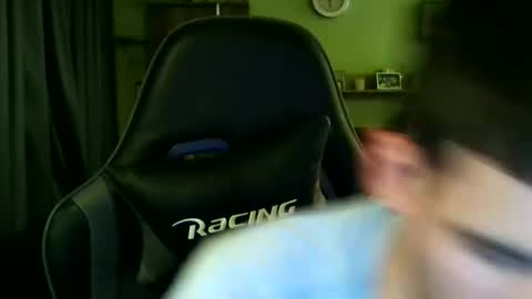 Snapshot of raimondo32 chatting on December 16, 5:11 pm Raimondo te Paste online show from December 16, 5:11 pm