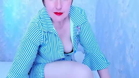 rainbowladyy online show from April 17, 1:47 pm