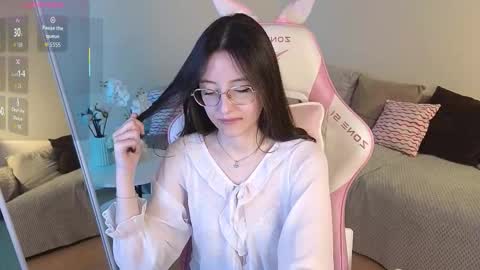 rainybella online show from March 18, 7:11 am