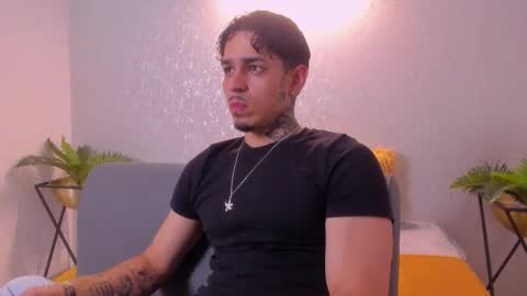 Raizo online show from April 8, 3:28 am