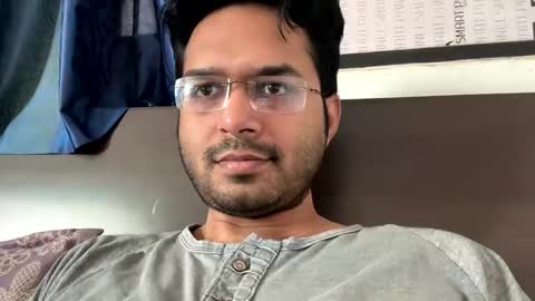 Snapshot of raj_maheesh chatting on January 22, 4:55 am raj_maheesh online show from January 22, 4:55 am