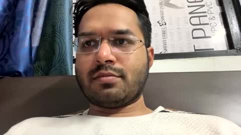 Snapshot of raj_maheesh chatting on February 8, 4:14 am raj_maheesh online show from February 8, 4:14 am