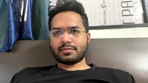 Snapshot of raj_maheesh chatting on February 10, 6:42 am raj_maheesh online show from February 10, 6:42 am