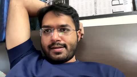 Snapshot of raj_maheesh chatting on February 11, 7:33 am raj_maheesh online show from February 11, 7:33 am