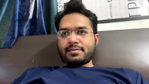 Snapshot of raj_maheesh chatting on February 28, 8:42 am raj_maheesh online show from February 28, 8:42 am