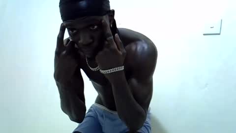 Snapshot of rakeem_1_ chatting on February 15, 9:15 pm rakeem 1  online show from February 15, 9:15 pm