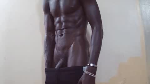 Snapshot of rakeem_1_ chatting on December 18, 1:06 pm rakeem 1 online show from December 18, 1:06 pm