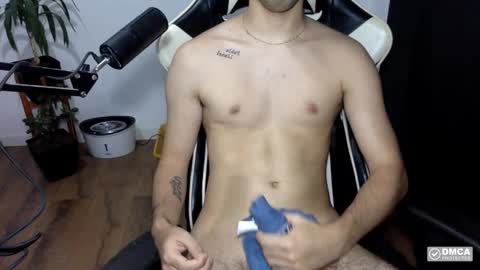 ramfarnese online show from February 20, 12:07 am