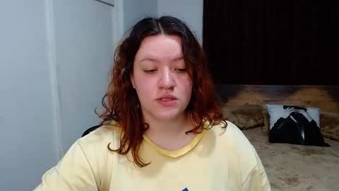 Snapshot of ramona15 chatting on September 14, 12:21 am Ramona online show from September 14, 12:21 am