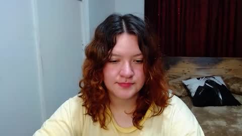 Snapshot of ramona15 chatting on September 19, 10:21 pm Ramona online show from September 19, 10:21 pm