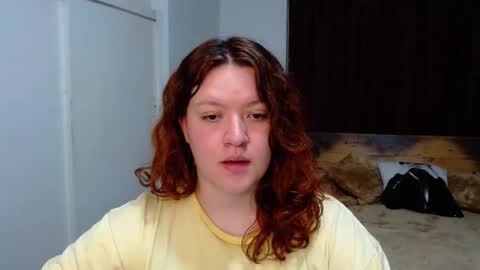 Snapshot of ramona15 chatting on November 6, 12:22 am Ramona online show from November 6, 12:22 am