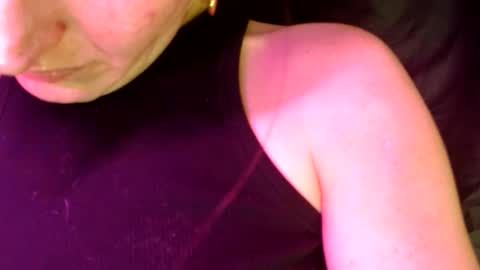    RAMONA Q   online show from December 23, 5:11 pm