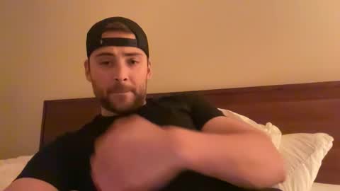 randomdude5950 online show from April 3, 2:09 am