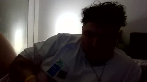 randomstuff10090 online show from May 14, 8:21 am