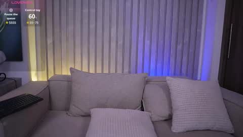 RANDY online show from December 19, 5:42 pm