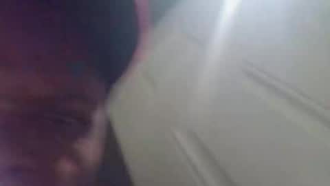 Snapshot of ranielenglish821 chatting on March 9, 6:28 am ranielenglish821 online show from March 9, 6:28 am