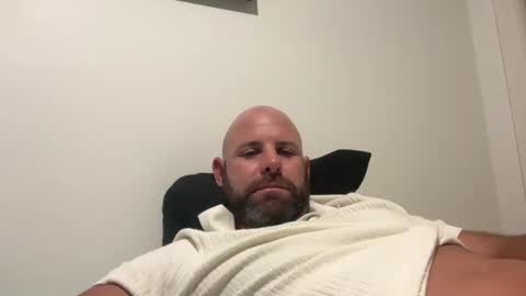 Snapshot of ransguy chatting on December 25, 5:26 am ransguy online show from December 25, 5:26 am