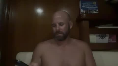 Snapshot of ransguy chatting on February 13, 9:41 am ransguy online show from February 13, 9:41 am