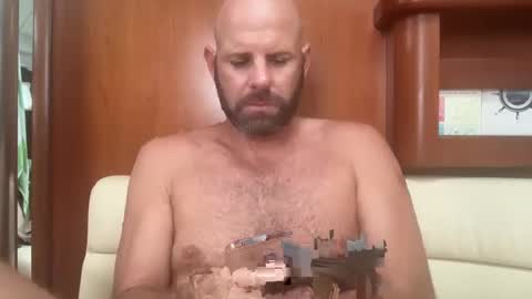 Snapshot of ransguy chatting on March 9, 10:19 pm ransguy online show from March 9, 10:19 pm