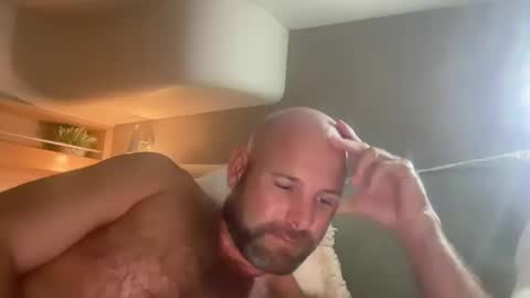 Snapshot of ransguy chatting on November 6, 1:45 pm ransguy online show from November 6, 1:45 pm