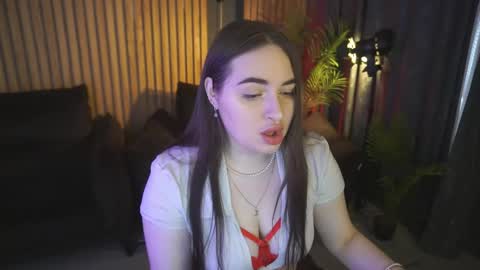 Snapshot of rapunzelangel chatting on June 3, 5:54 am rapunzelangel online show from June 3, 5:54 am