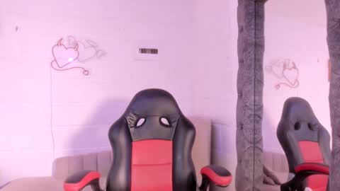 Snapshot of raquel_dl chatting on September 27, 9:09 pm Raquel online show from September 27, 9:09 pm