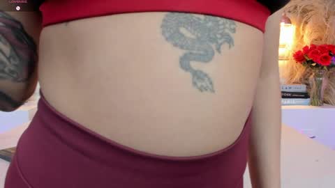 raquel Hyde online show from April 16, 9:26 pm