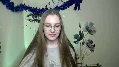 raspberry0101 online show from January 6, 10:58 pm