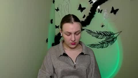 raspberry0101 online show from January 26, 1:25 pm